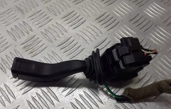 Opel Zafira A Indicator stalk 90560990
