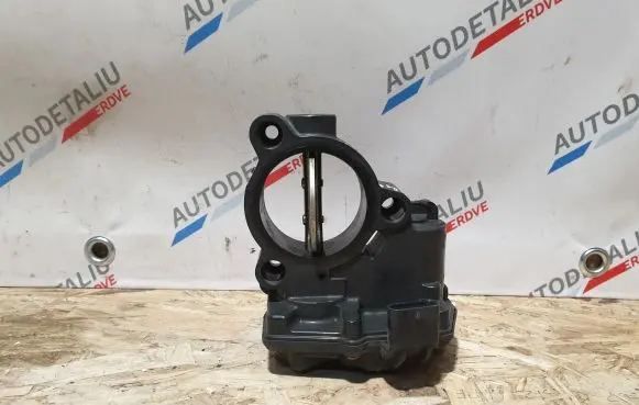 BMW X3 F25 Throttle valve 8512452 13548512452