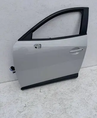 Mazda CX-3 Front door 