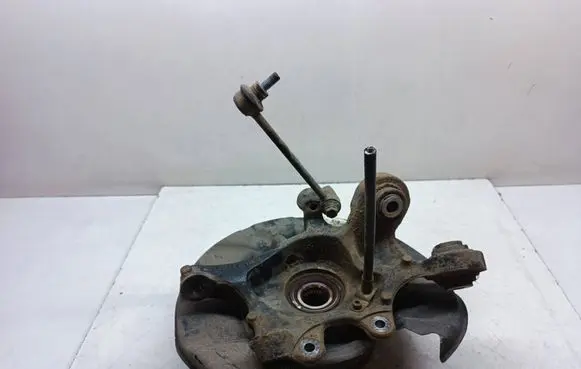 BMW 3 E90 E91 Rear wheel hub spindle/knuckle 6783666