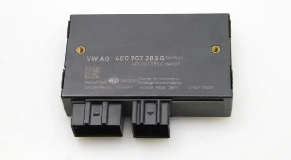 Audi Q7 4L Tow bar trailer control unit/module 