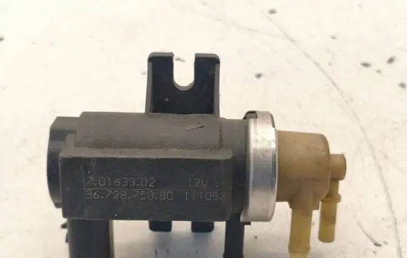 Ford Focus Turbo solenoid valve 9672875080