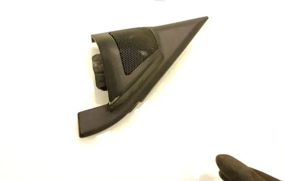 Mitsubishi Pajero Front door high frequency speaker 8720A0