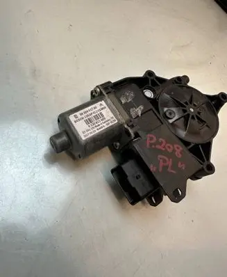 Peugeot 208 Front door window regulator with motor 9816401780 0130822969