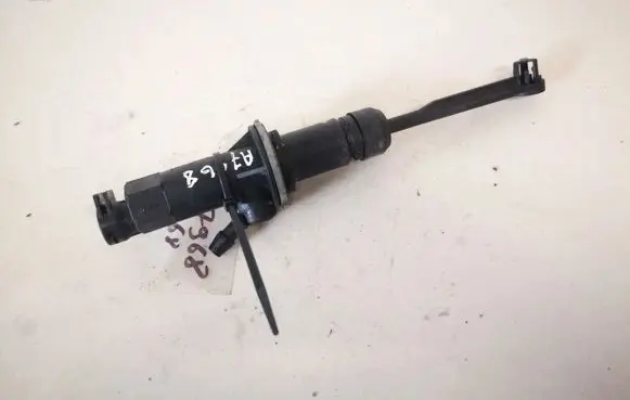 Dacia Sandero Clutch master cylinder