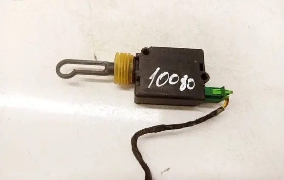 Audi A6 S6 C5 4B Central locking motor 4B5962115A