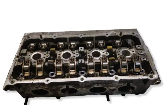 Volkswagen Golf V Engine head 036103358F