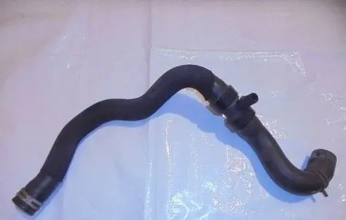Peugeot 3008 I Engine coolant pipe/hose 968177980