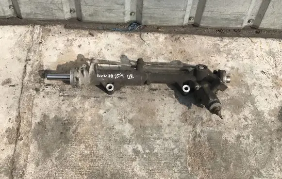 Mercedes-Benz C W204 Steering rack 2044605600