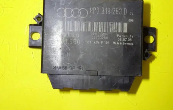 Audi A3 S3 8P Parking PDC control unit/module 8P0919283D