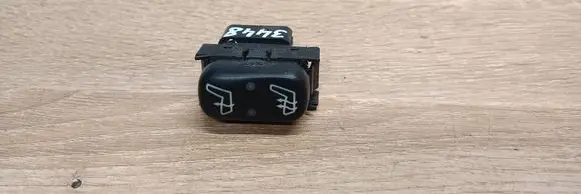 Mercedes-Benz ML W163 Seat heating switch 1638200210
