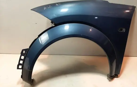 Audi A2 Fender 8Z0821021C