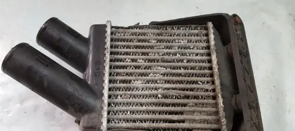 Renault Megane I Intercooler radiator 7700838130B LA1003