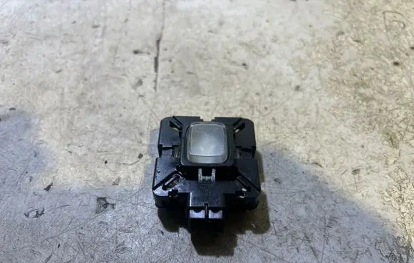 Chrysler Pacifica Other interior light 68310847AA 03532150100 B22304340410