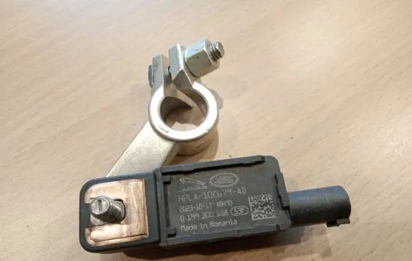 Land Rover Defender Negative earth cable (battery) HPLA10C679AD HPLA10C679 XB940