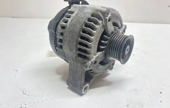 BMW 2 F22 F23 Generator/alternator 7640131