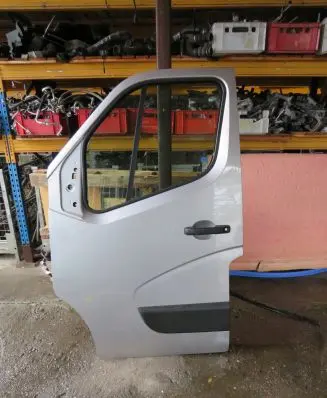 Renault Master III Front door