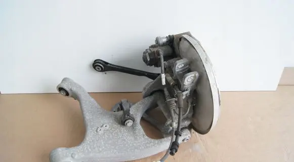 Audi A6 S6 C7 4G Stub axle 8R0805312F