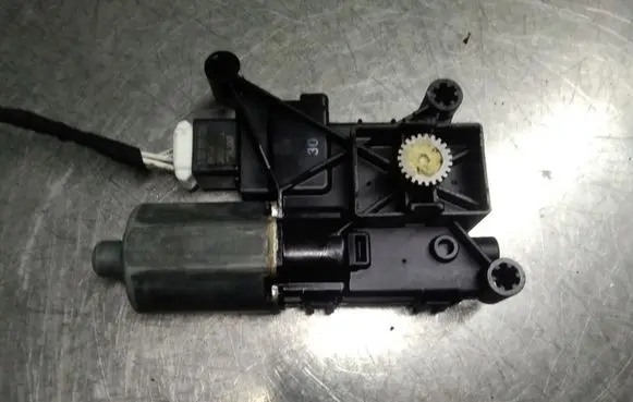 Peugeot 308 Sunroof motor/actuator 0390200075 1137328336