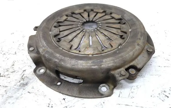 Volvo 340 - 360 Pressure plate 