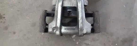 BMW 3 F30 F35 F31 Front brake caliper 