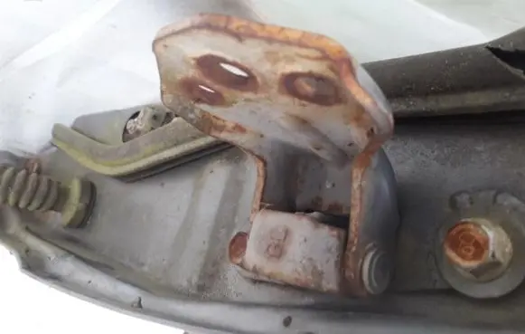 Mazda 626 Front door upper hinge