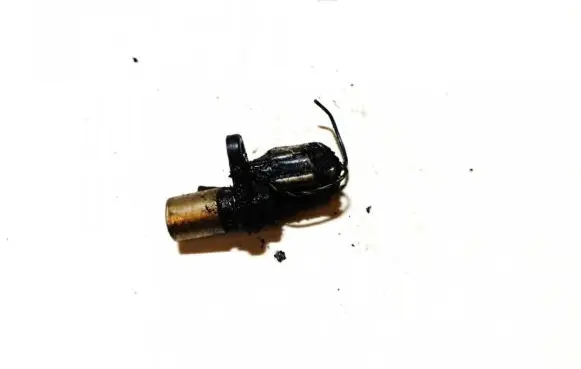 Toyota Avensis T250 Crankshaft position sensor 9091905012 0296000251