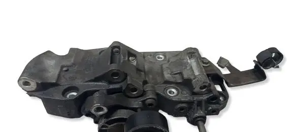 BMW X5 F15 Generator/alternator bracket 8506863