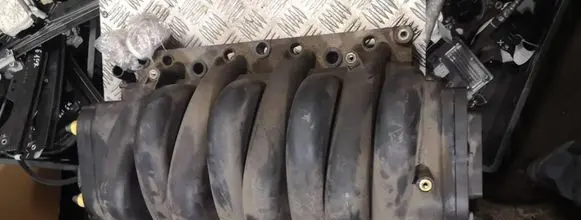 Land Rover Range Rover L322 Intake manifold 11611435361