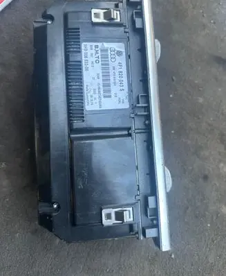 Audi A6 S6 C6 4F Climate control unit 4F1820043S 5HB00883306