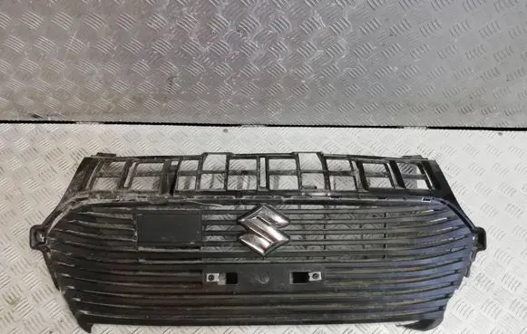 Suzuki Swift III Front grill 71741-52R20