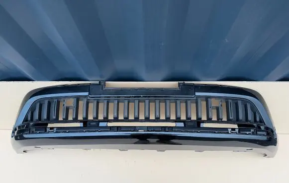 Renault Austral Front bumper lip 620263625R