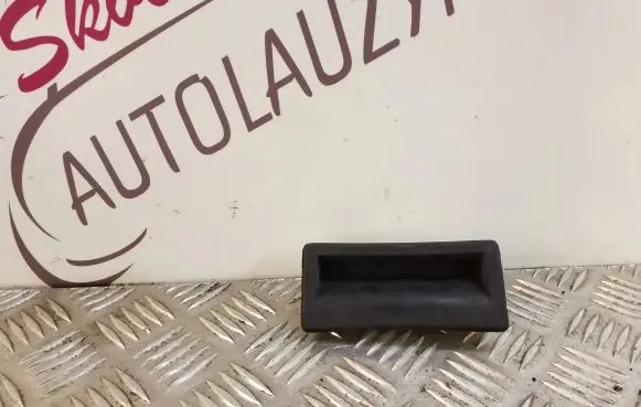 Audi A3 S3 8V Tailgate opening switch 5N0827566T BN3CZ M303713