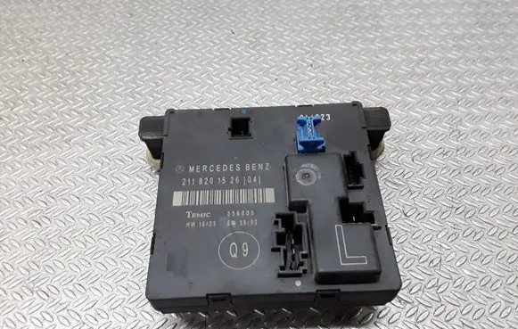 Mercedes-Benz E W211 Door control unit/module 2118201526