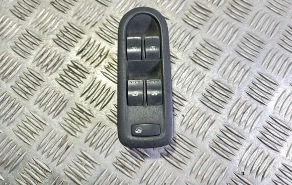 Renault Megane II Electric window control switch 156018070