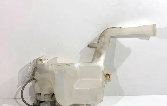 Mazda 2 Windshield washer fluid reservoir/tank