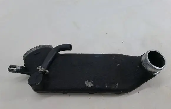 Opel Zafira A Air intake hose/pipe 90423533