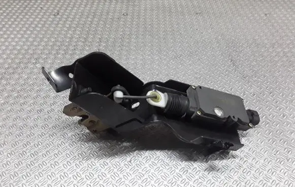 Citroen C5 Tailgate window lock/catch/latch 