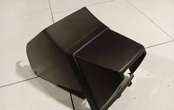 Toyota Corolla Verso AR10 Center console 554320F030