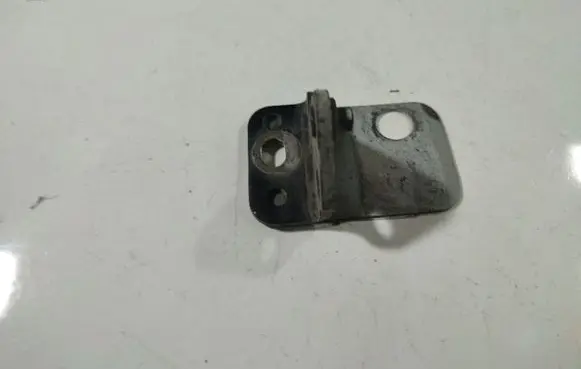 Audi A6 S6 C6 4F Rear door lower hinge 