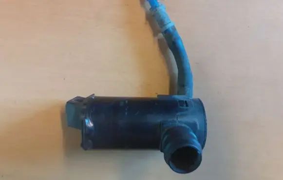 Volvo S40 Windscreen/windshield washer pump 9169611 0602103950