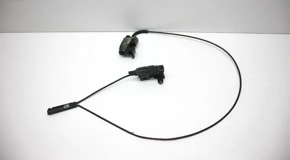 Mercedes-Benz C W204 Engine bonnet/hood lock/catch A2128800160