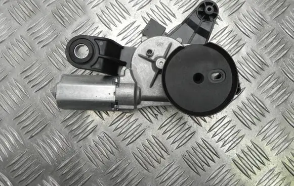 BMW 5 F10 F11 Wiper motor 7213233 V821