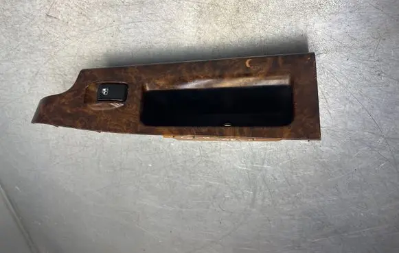 KIA Sorento Electric window control switch