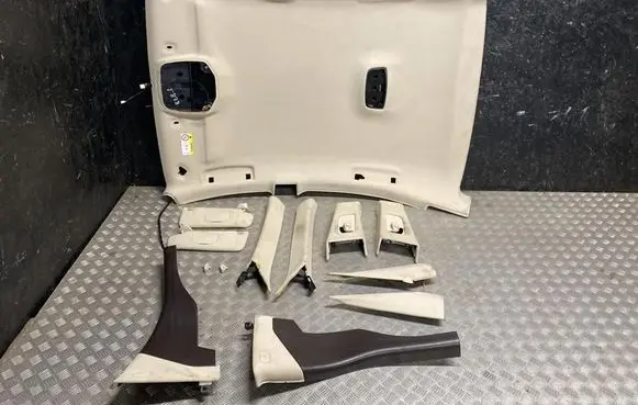 Maserati Ghibli Headlining 6700173890