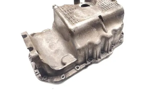 Oil sump