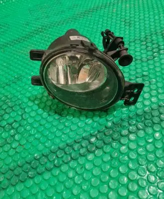 BMW 1 E82 E88 Front fog light 7273448