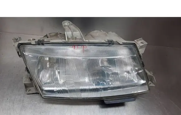 Saab 9-5 Front reflector