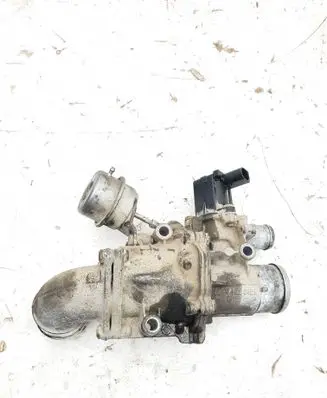 Land Rover Discovery 4 - LR4 EGR valve 1045175S01 110T264 70220704