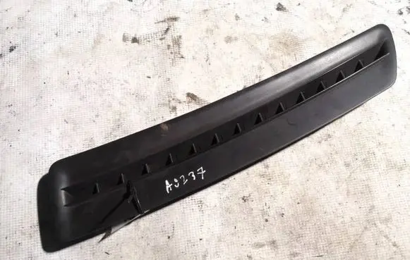 Fiat Croma Dash center air vent grill 735364147